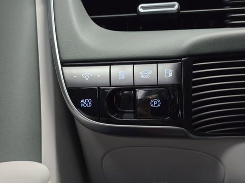 New 2026 Hyundai Ioniq 5 Limited image 23