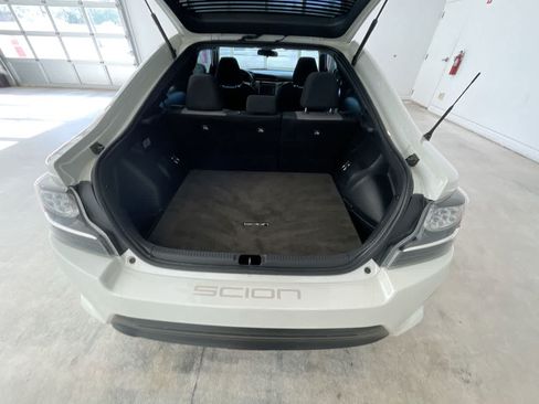 Used 2016 Scion tC FWD image 22