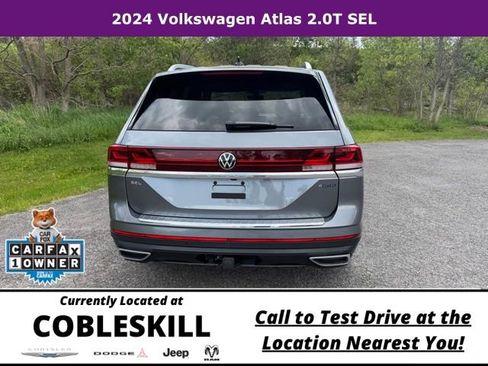 Used 2024 Volkswagen Atlas SEL AWD/4WD image 5