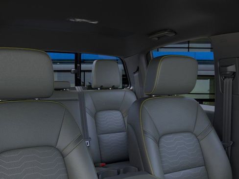 New 2026 Chevrolet Colorado ZR2 w/ Technology Package image 24