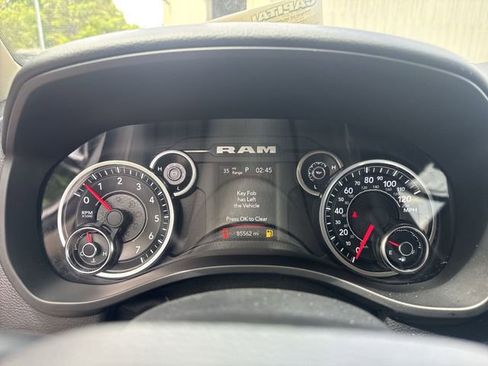 Used 2019 RAM 1500 Big Horn AWD/4WD image 19
