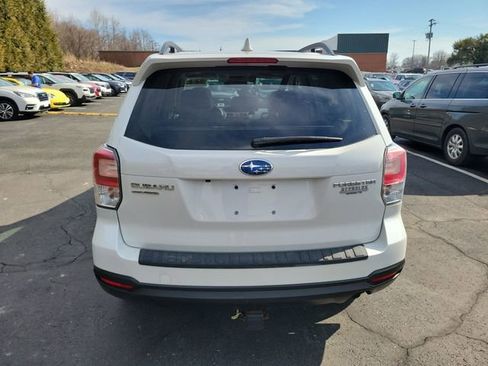Used 2018 Subaru Forester 2.5i Premium image 6