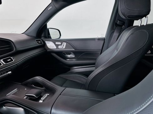 Certified 2023 Mercedes-Benz GLS 580 4MATIC image 26