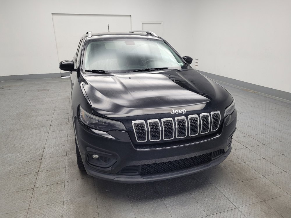 Used 2019 Jeep Cherokee Latitude Plus FWD image 14