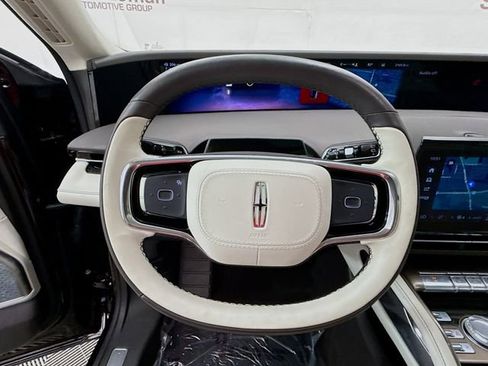 Used 2024 Lincoln Nautilus Black Label w/ Jet Appearance Package (87T) image 11