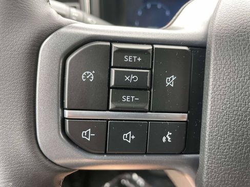 New 2026 Ford F250 Lariat w/ Black Appearance Package AWD/4WD image 23