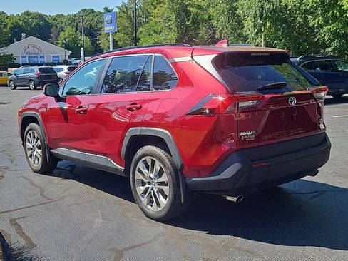 Used 2021 Toyota RAV4 XLE Premium AWD/4WD image 27