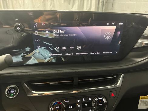 New 2026 Buick Envista Preferred w/ Convenience I Package FWD image 16