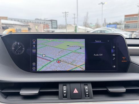 Used 2019 Lexus ES 350 F Sport image 32