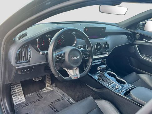 Used 2022 Kia Stinger GT-Line w/ Sun & Sound Package AWD/4WD image 9