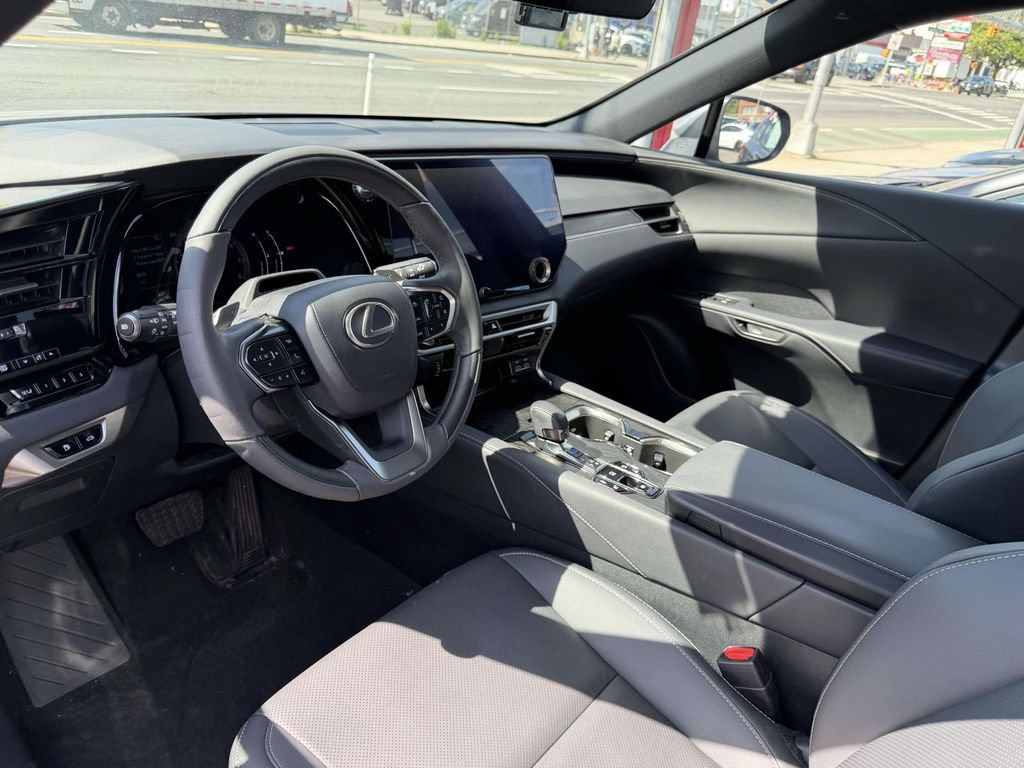 Used 2023 Lexus RX 350 Premium w/ Accessory Package (K3) AWD/4WD image 14