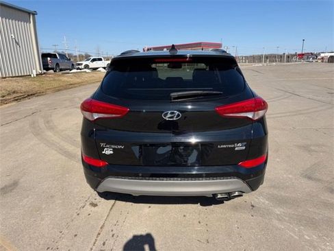 Used 2018 Hyundai Tucson Limited w/ Ultimate Package 02 image 4