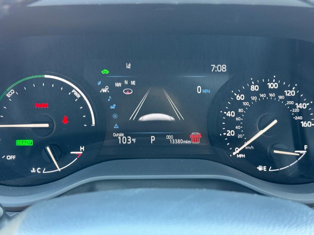 Used 2026 Toyota Sienna XLE FWD image 29
