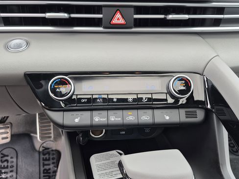 New 2026 Hyundai Elantra SEL Sport Premium FWD image 25