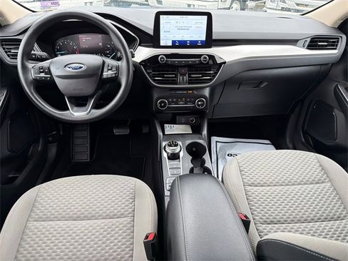 Used 2020 Ford Escape SE image 22