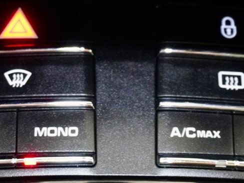 Used 2013 Porsche Cayenne S image 20