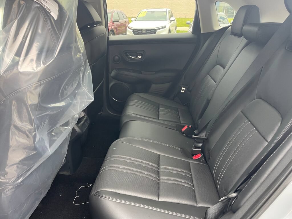 New 2027 Honda HR-V EX-L image 18