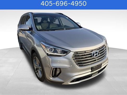 Used 2019 Hyundai Santa Fe XL FWD image 2