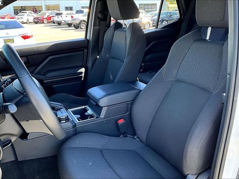 Certified 2025 Toyota 4Runner SR5 image 7