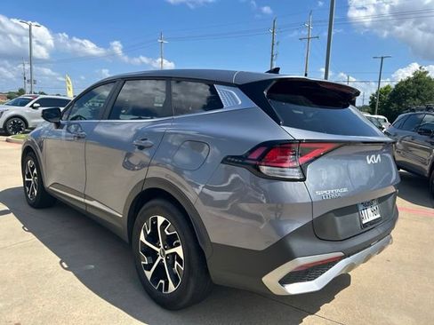 Used 2023 Kia Sportage EX FWD image 6