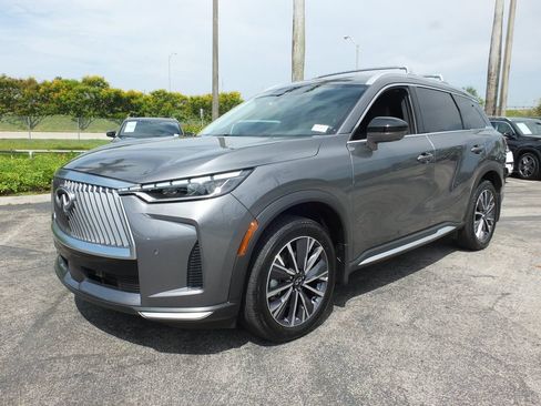 Used 2026 INFINITI QX60 Luxe w/ Cargo Package FWD image 16