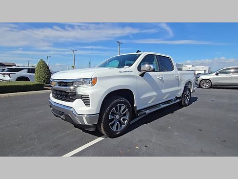 New 2026 Chevrolet Silverado 1500 LT image 12