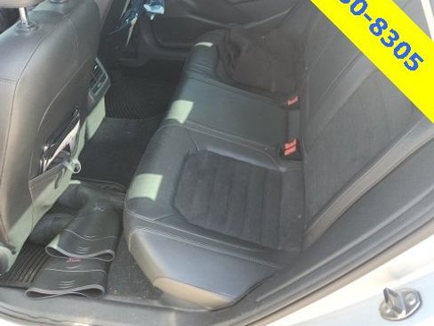 Used 2014 Volkswagen Passat 3.6 SEL Premium image 5