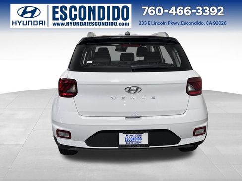 New 2026 Hyundai Venue SEL image 4