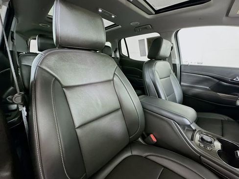 Certified 2023 GMC Acadia SLT w/ Elevation Edition image 30