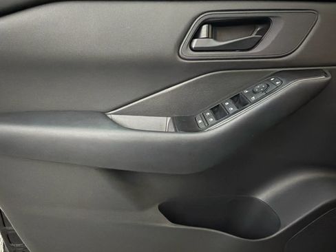 Certified 2026 Nissan Rogue S FWD image 22