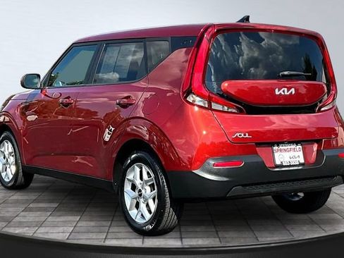 Used 2022 Kia Soul S FWD image 4