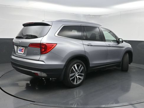 Used 2017 Honda Pilot Elite image 27