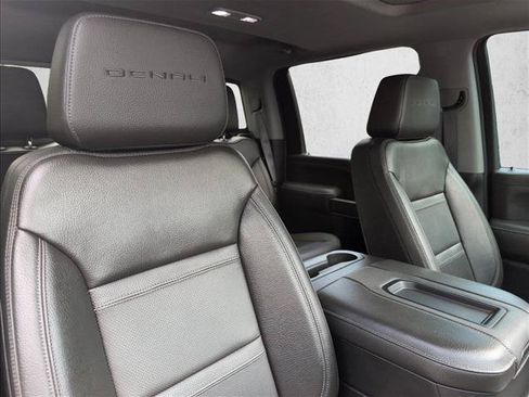 Used 2021 GMC Sierra 2500 Denali w/ Denali Ultimate Package AWD/4WD image 29