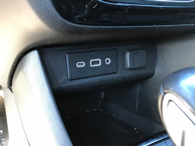 Used 2020 Buick Encore GX Preferred w/ Sport Touring Package FWD image 33