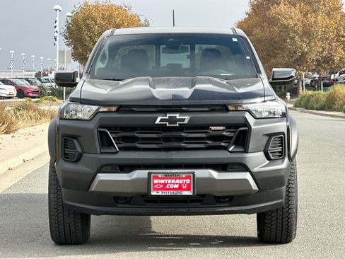 New 2025 Chevrolet Colorado Trail Boss w/ Midnight Edition image 9