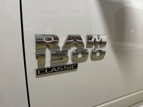 Used 2024 RAM 1500 Classic SLT image 25