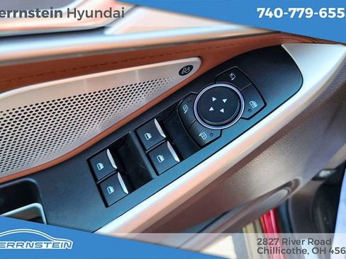 Used 2022 Ford Explorer King Ranch w/ Premium Technology Package AWD/4WD image 15