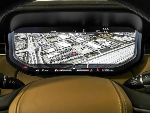 Used 2024 Land Rover Range Rover Long Wheelbase SE image 29