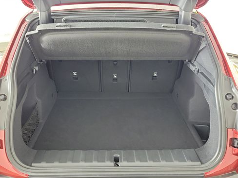 Certified 2025 BMW X2 xDrive28i w/ Premium Package image 25