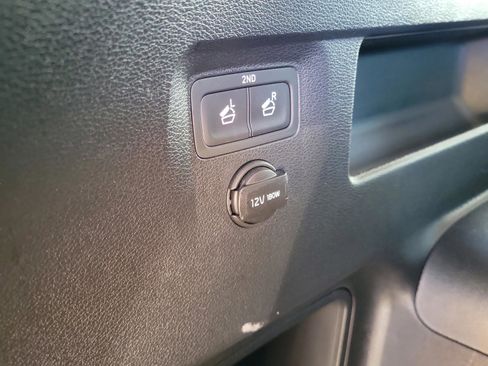 Used 2022 Kia Telluride EX w/ EX Premium Package image 9