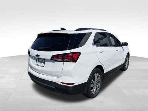 Used 2022 Chevrolet Equinox LT FWD image 12