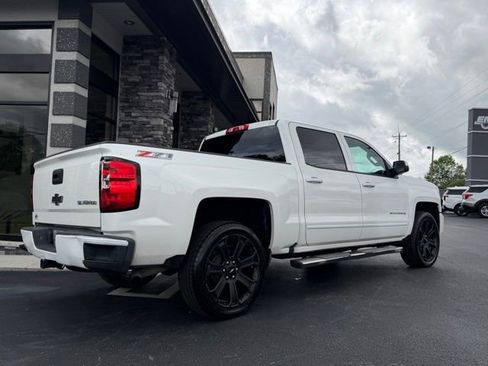 Used 2017 Chevrolet Silverado 1500 LT w/ All Star Edition AWD/4WD image 2