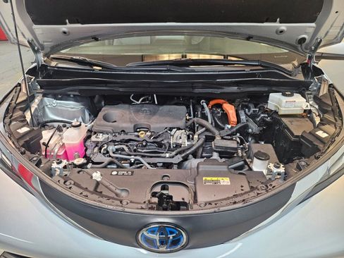 Used 2021 Toyota Sienna XLE image 40