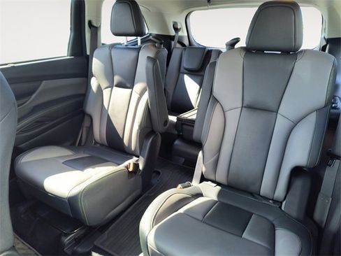 Used 2023 Subaru Ascent Onyx Edition Limited image 37