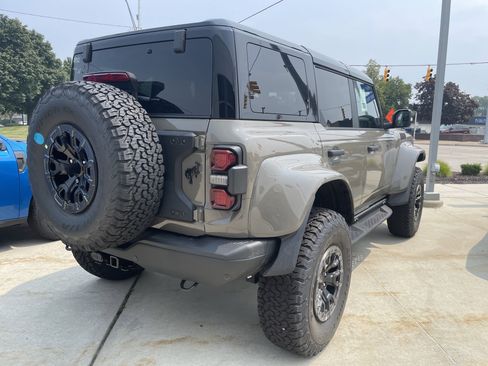 New 2025 Ford Bronco Raptor image 4