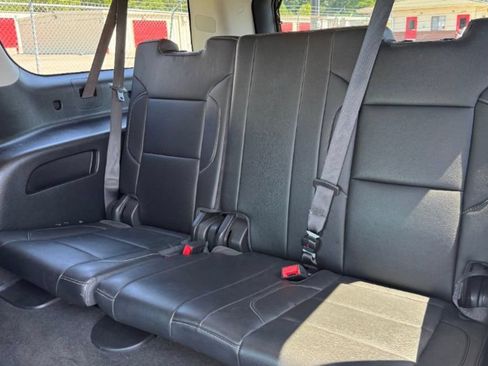 Used 2018 Chevrolet Suburban LT AWD/4WD image 2