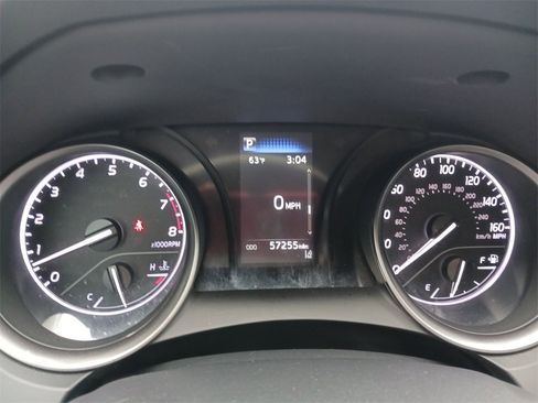 Used 2023 Toyota Camry SE image 18