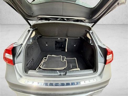Used 2018 Mercedes-Benz GLA 250 image 16