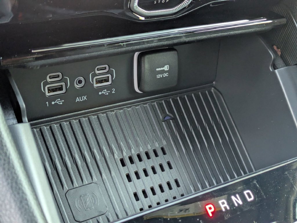 New 2026 Jeep Grand Cherokee Altitude AWD/4WD image 22
