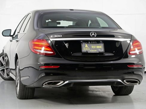 Used 2019 Mercedes-Benz E 300 w/ Premium 1 Package image 5